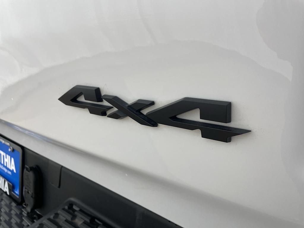 Thumbnail: 2025 RAM 1500 - 32