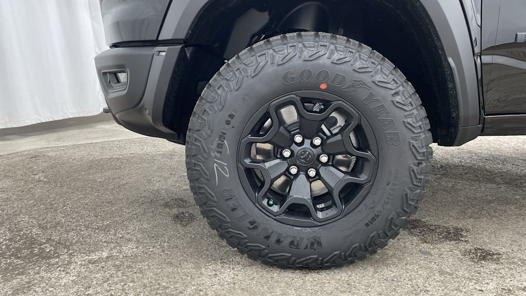 Thumbnail: 2026 RAM 1500 - 7