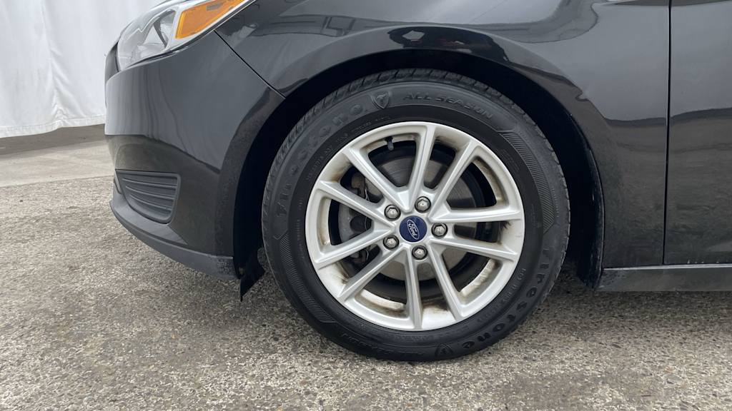 Thumbnail: 2015 Ford Focus - 7