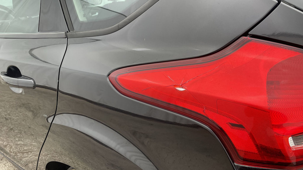 Thumbnail: 2015 Ford Focus - 37