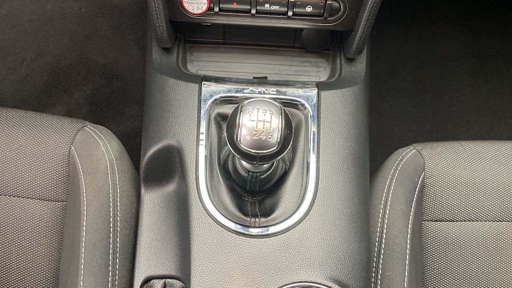 Thumbnail: 2017 Ford Mustang - 15