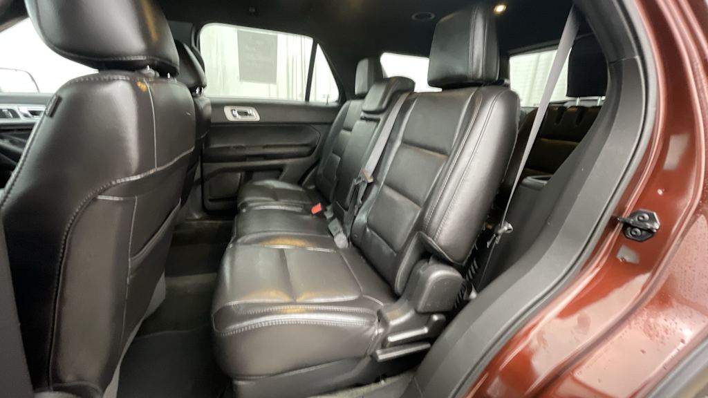 Thumbnail: 2015 Ford Explorer - 23