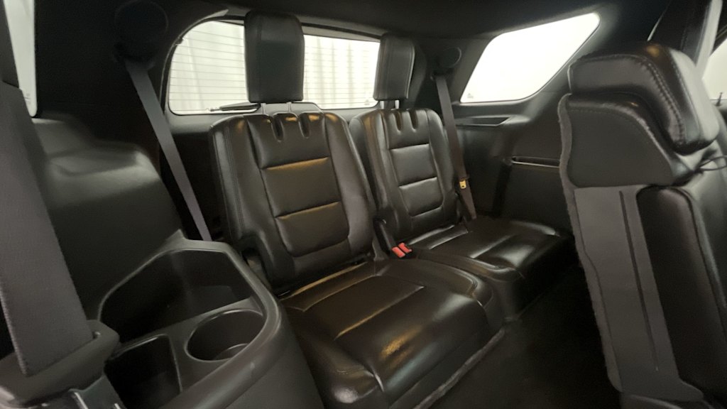 Thumbnail: 2015 Ford Explorer - 25
