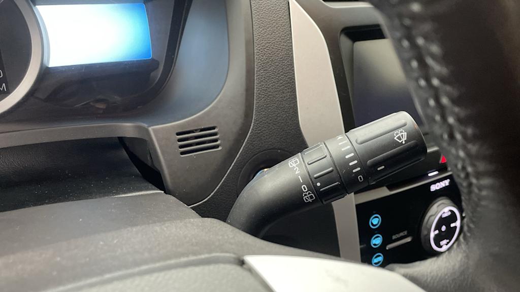 Thumbnail: 2015 Ford Explorer - 26