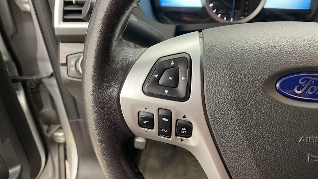 Thumbnail: 2015 Ford Explorer - 24