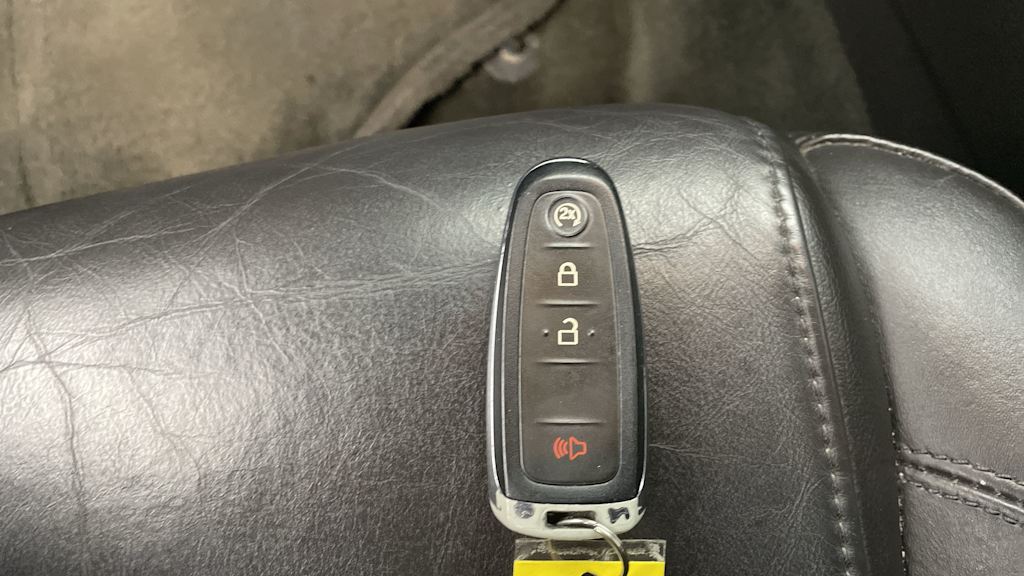 Thumbnail: 2015 Ford Explorer - 18