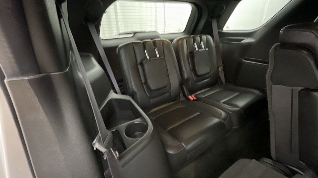 Thumbnail: 2015 Ford Explorer - 22