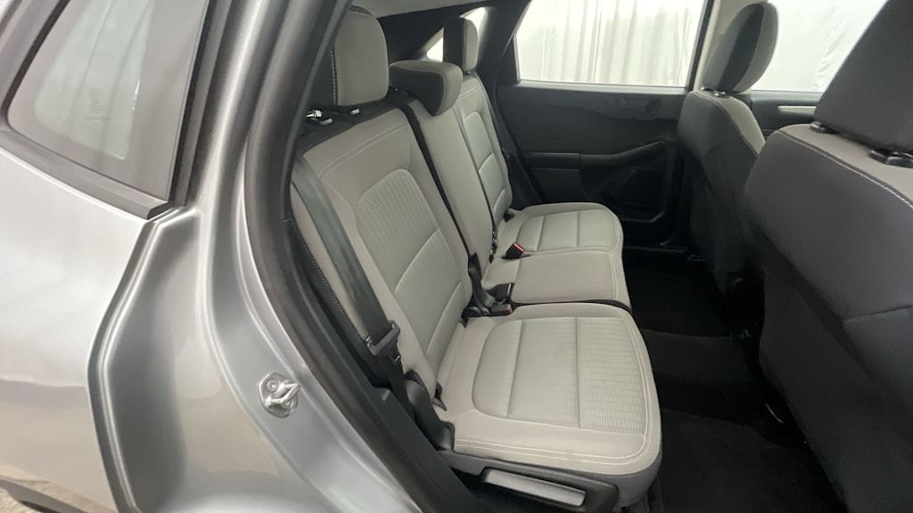 Thumbnail: 2021 Ford Escape - 21