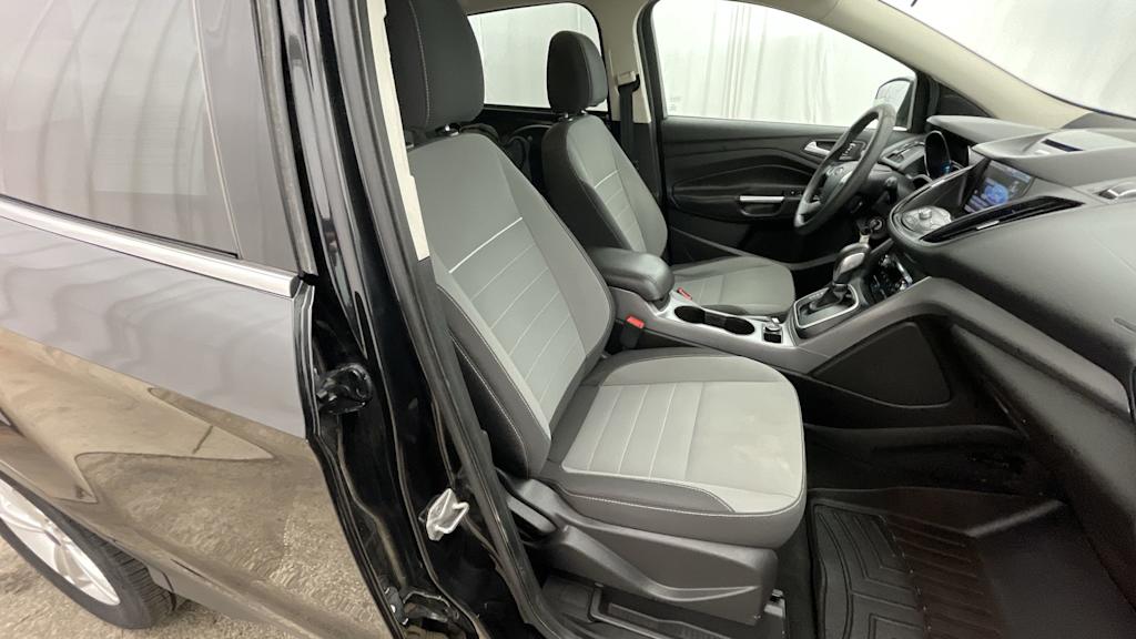 Thumbnail: 2014 Ford Escape - 20