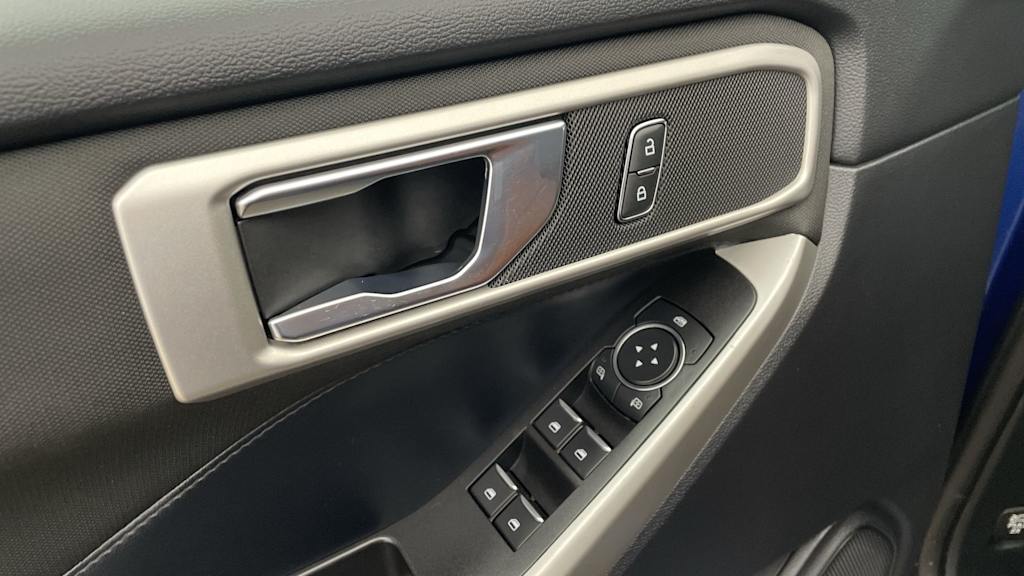 Thumbnail: 2020 Ford Explorer - 20