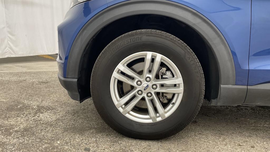 Thumbnail: 2020 Ford Explorer - 7