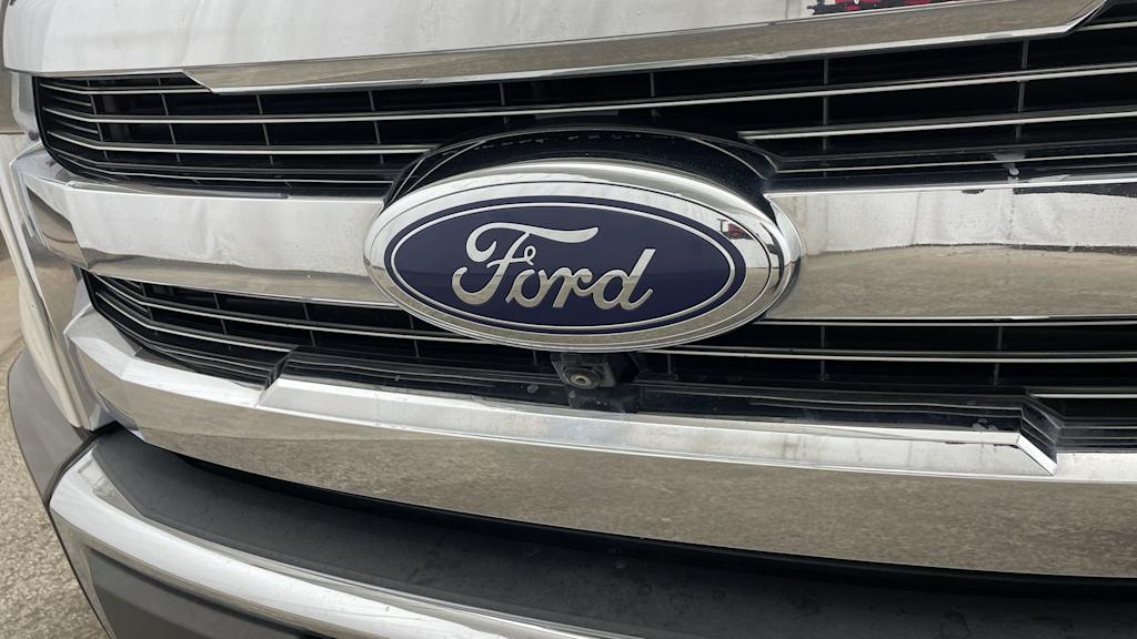 Thumbnail: 2016 Ford F-150 - 42