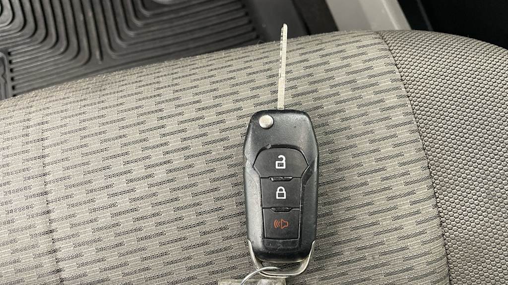 Thumbnail: 2019 Ford F-150 - 17