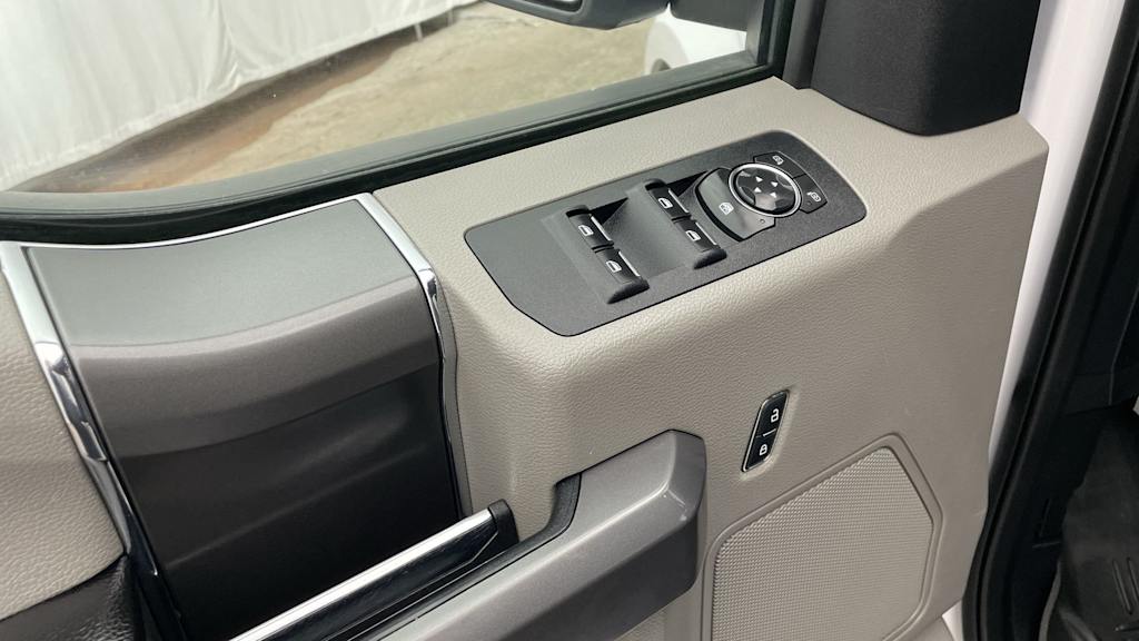 Thumbnail: 2019 Ford F-150 - 19