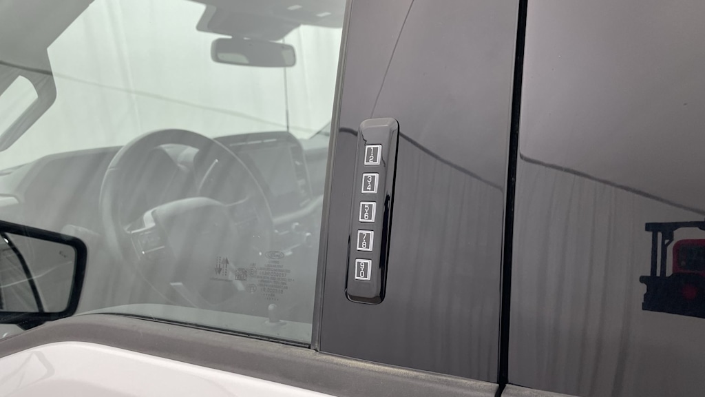 Thumbnail: 2024 Ford F-150 - 33