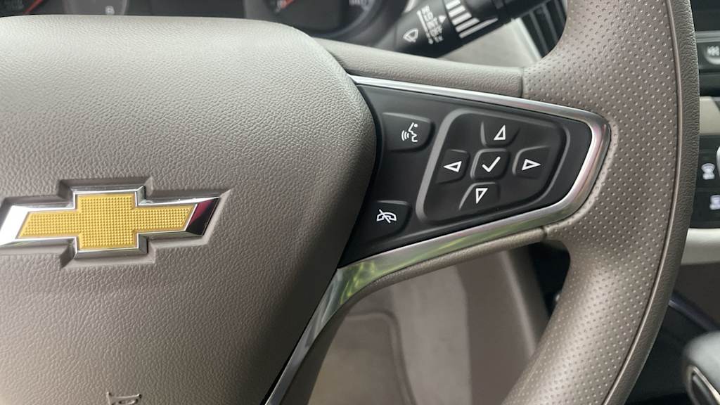 Thumbnail: 2022 Chevrolet Malibu - 24