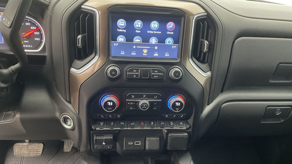 Thumbnail: 2022 Chevrolet Silverado 3500 - 27