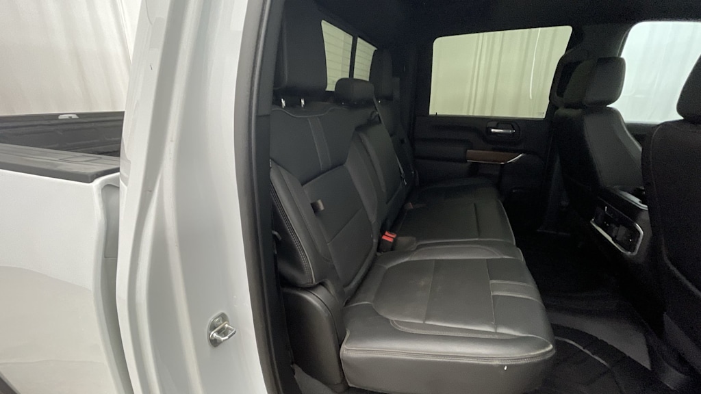 Thumbnail: 2022 Chevrolet Silverado 3500 - 23