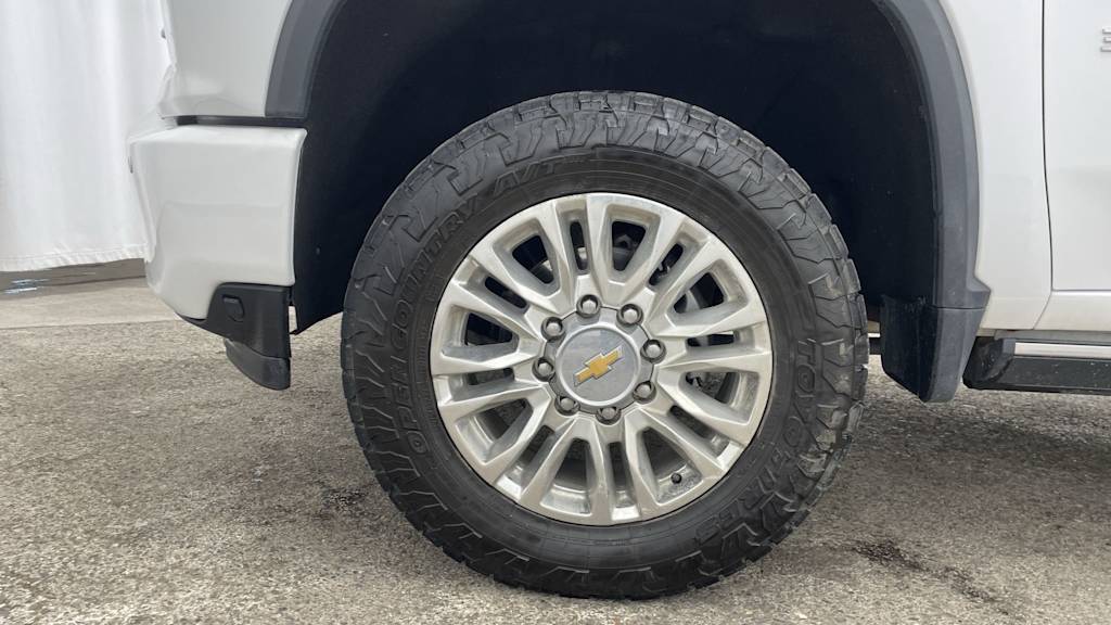 Thumbnail: 2022 Chevrolet Silverado 3500 - 43