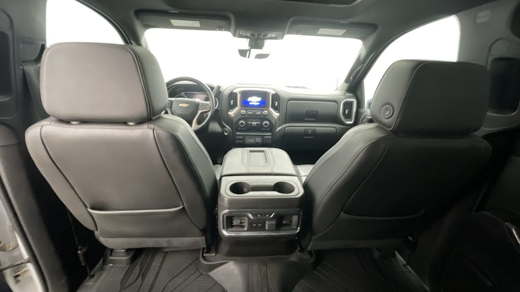 Thumbnail: 2022 Chevrolet Silverado 3500 - 21