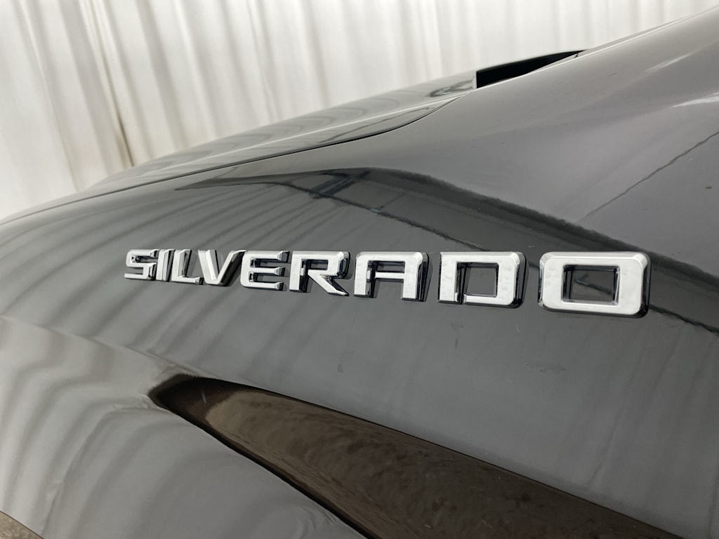 Thumbnail: 2024 Chevrolet Silverado 1500 - 33