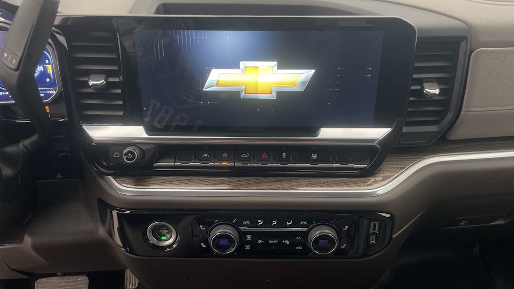 Thumbnail: 2022 Chevrolet Silverado 1500 - 27