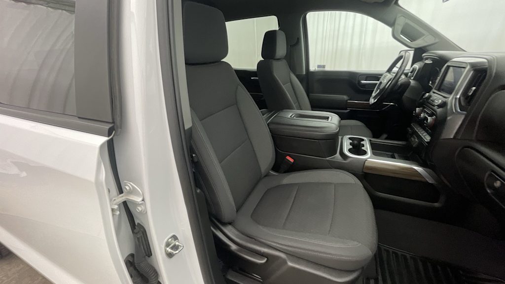 Thumbnail: 2021 Chevrolet Silverado 1500 - 22