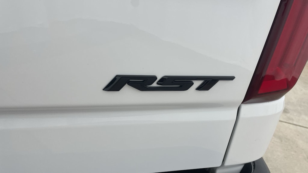Thumbnail: 2021 Chevrolet Silverado 1500 - 6