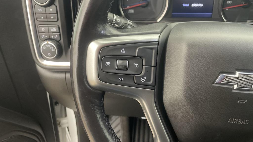 Thumbnail: 2021 Chevrolet Silverado 1500 - 23