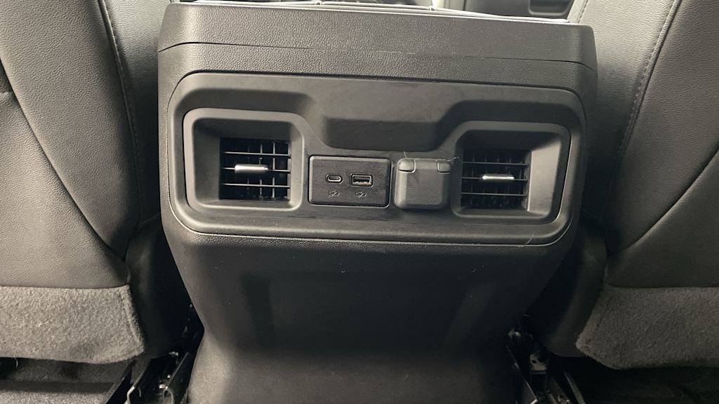 Thumbnail: 2021 Chevrolet Silverado 1500 - 32