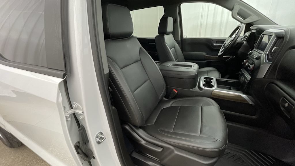 Thumbnail: 2021 Chevrolet Silverado 1500 - 22