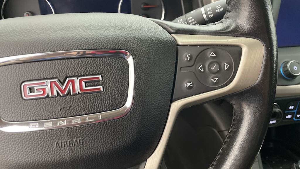 Thumbnail: 2017 GMC Acadia - 28