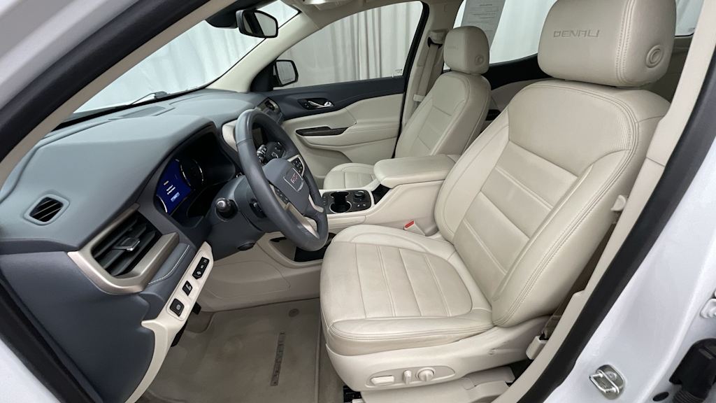 Thumbnail: 2023 GMC Acadia - 11