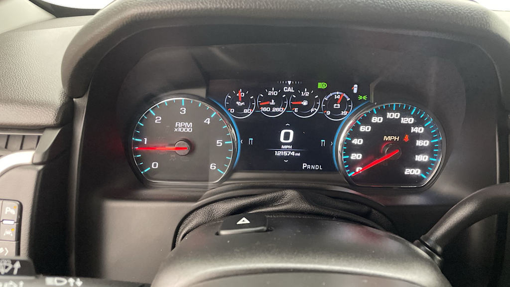 2019 GMC Yukon SLT 17