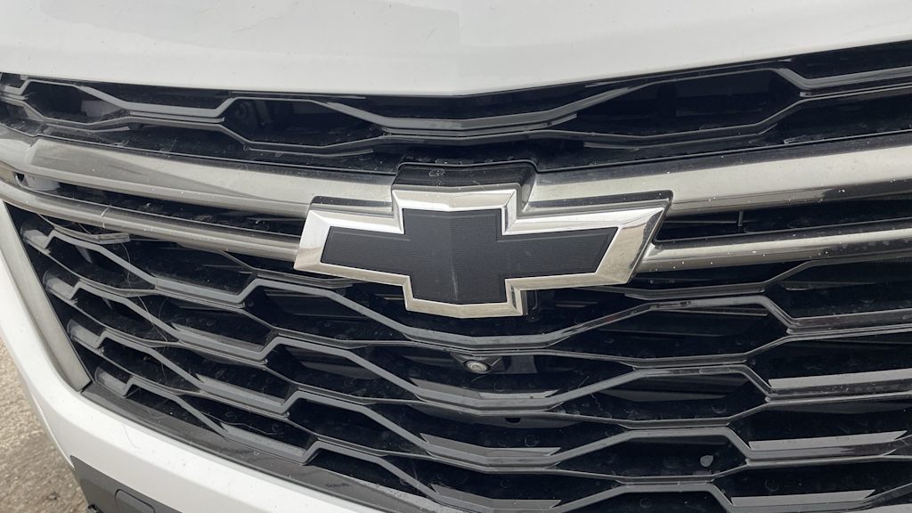 Thumbnail: 2022 Chevrolet Traverse - 6
