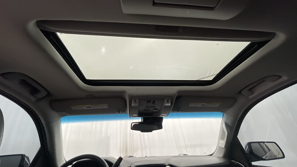Thumbnail: 2016 Chevrolet Tahoe - 22