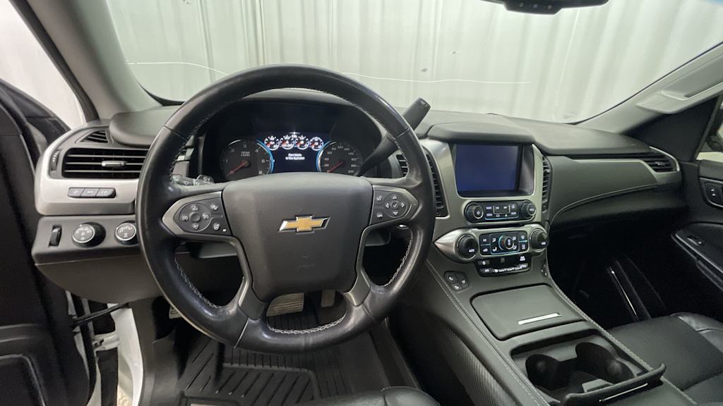 Thumbnail: 2019 Chevrolet Tahoe - 2