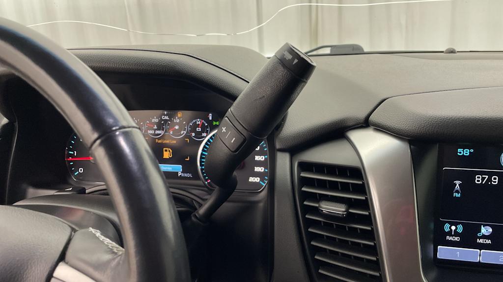 Thumbnail: 2019 Chevrolet Tahoe - 15