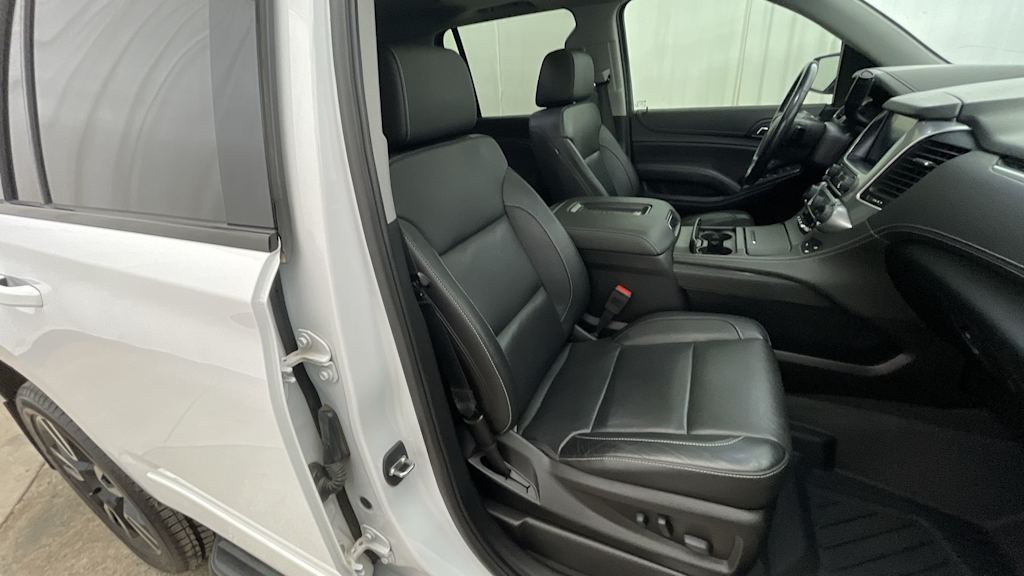 Thumbnail: 2019 Chevrolet Tahoe - 27