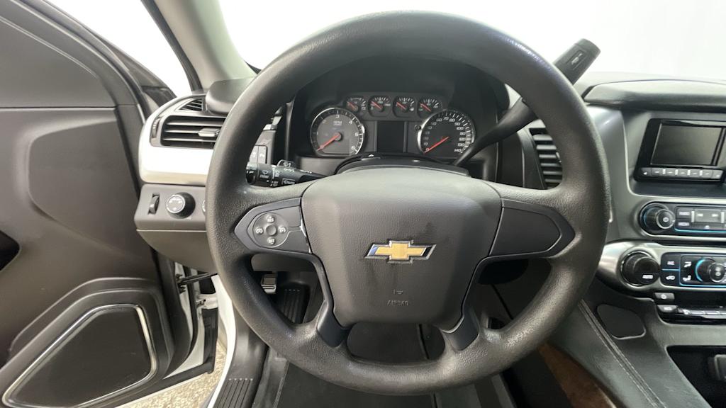 Thumbnail: 2016 Chevrolet Tahoe - 9