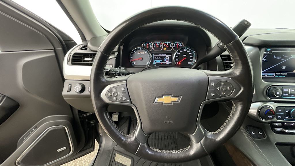 Thumbnail: 2018 Chevrolet Suburban - 13