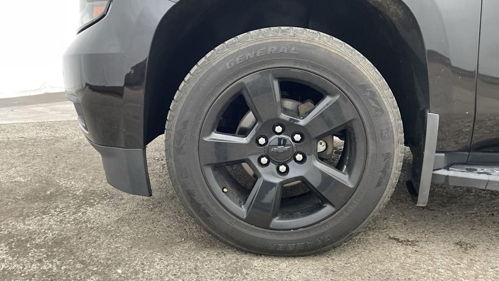 Thumbnail: 2018 Chevrolet Suburban - 7