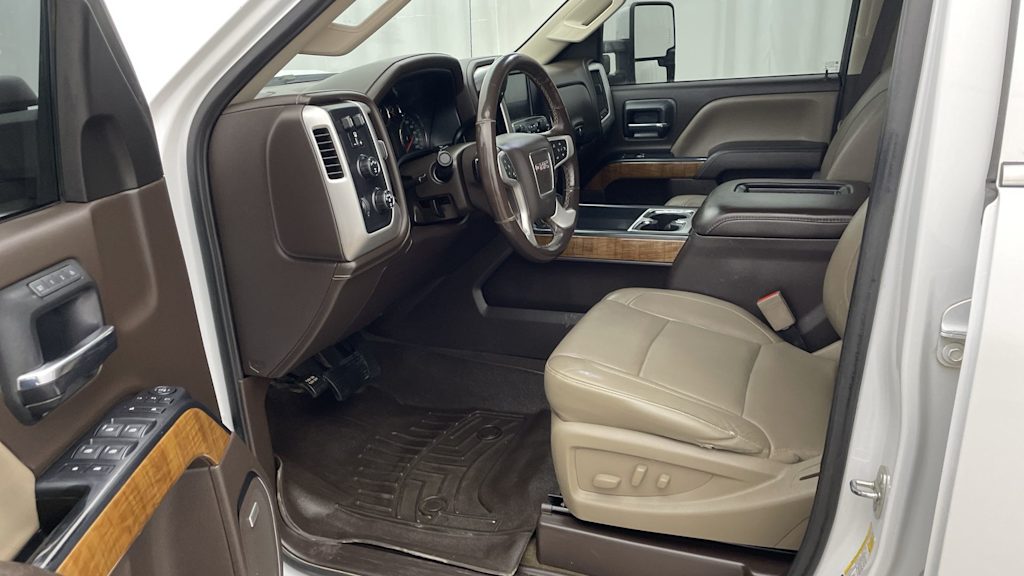 2018 GMC Sierra 2500 SLT 11