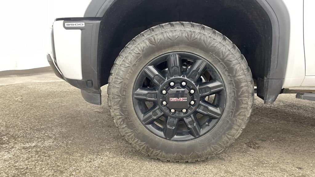 Thumbnail: 2024 GMC Sierra 3500 - 7