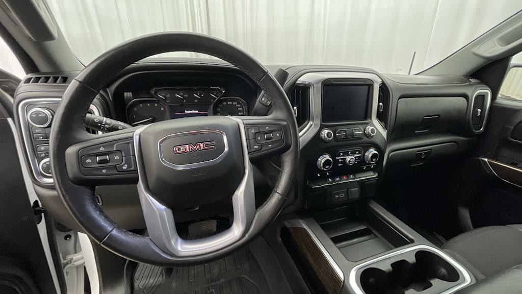 Thumbnail: 2022 GMC Sierra 1500 - 3