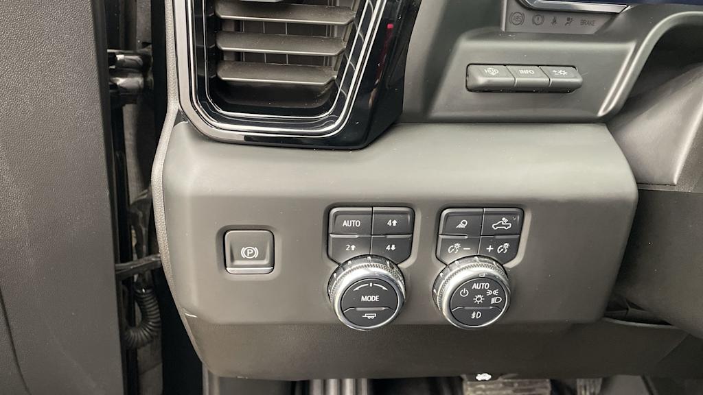 Thumbnail: 2025 GMC Sierra 1500 - 34
