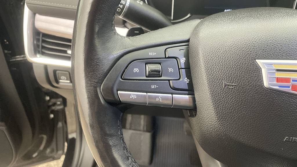 Thumbnail: 2021 Cadillac XT4 - 23