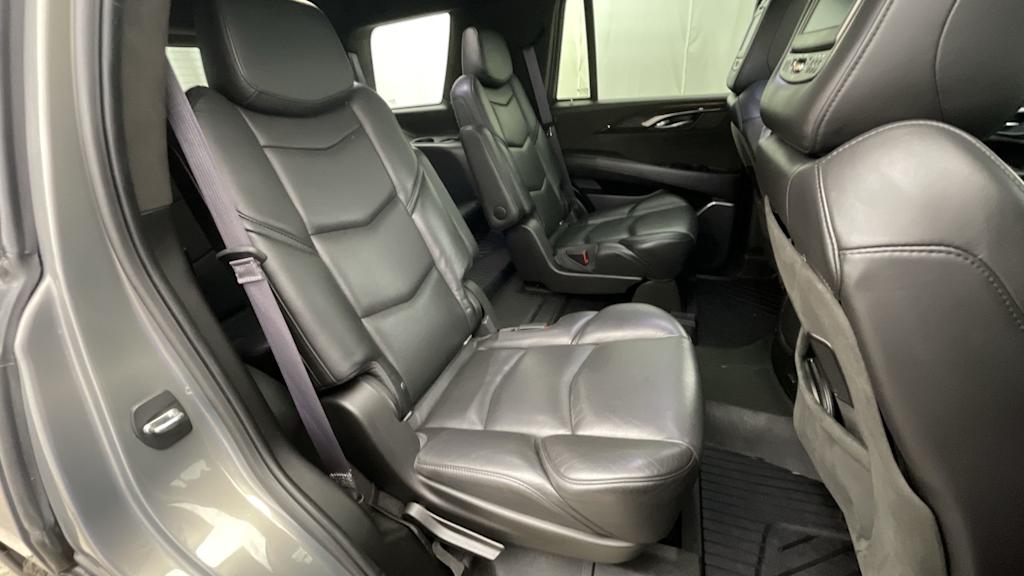 Thumbnail: 2017 Cadillac Escalade - 25