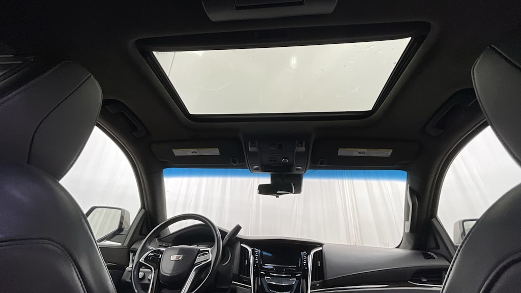 Thumbnail: 2017 Cadillac Escalade - 27