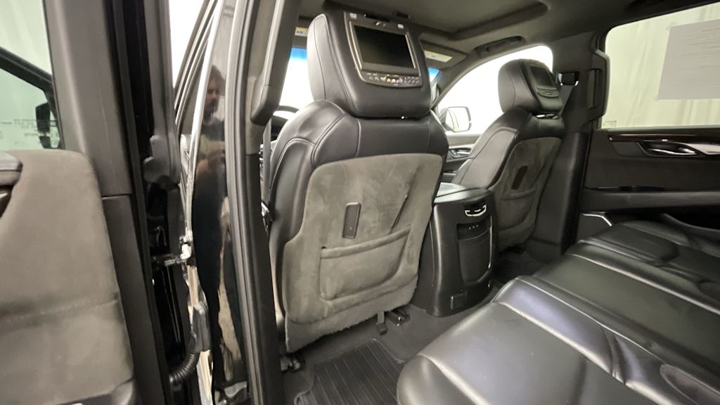 Thumbnail: 2018 Cadillac Escalade - 12